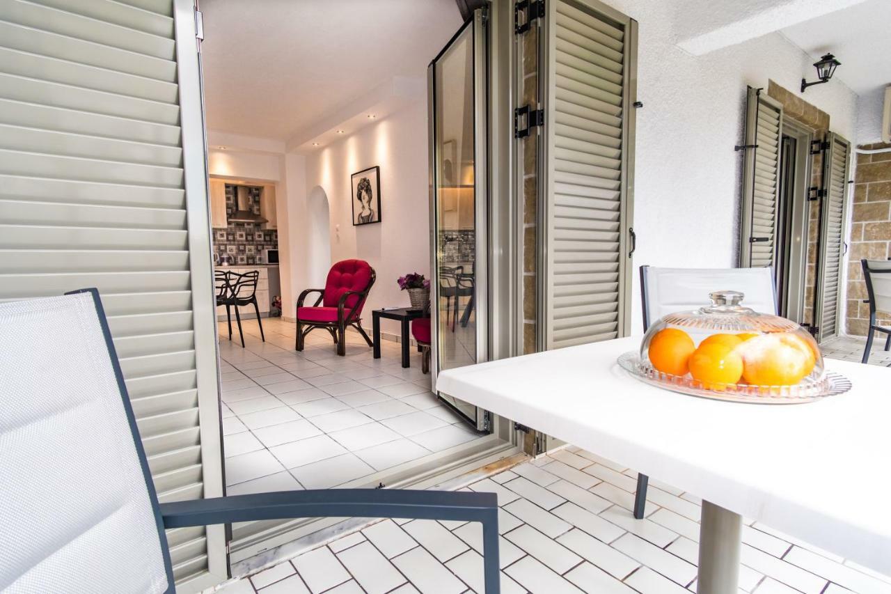 Olympia Zervea Studios With Pool - Apartment Kardamyli Exterior foto